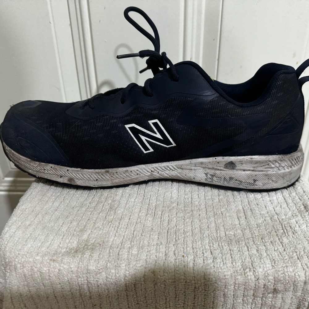 New Balance Logic Safety Toe - image 6